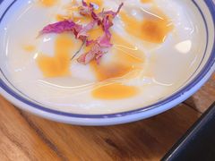 -云阿蛮云南生烫牛肉米线(奉贤路店)