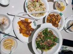 -绿草地·湘菜(7mall店)