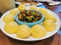 -赶海部落海鲜城(海阳路店)