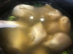 -闫家驴肉老店(华电一校店)