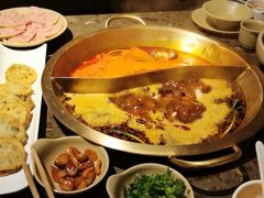 -小龙坎火锅(湖滨银泰in77店)