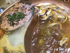 -洱火云南酸菜牛肉火锅(石景山当代商城店)