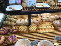 -焙丽拾光(麦凯乐直营店)