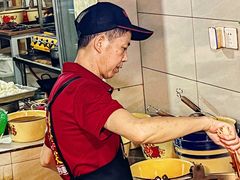 -拈签一笑黄牛肉辣卤串串