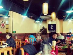 大堂-东镇老火锅(长春路首店)