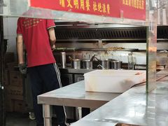 -养牛邓·潮汕牛肉海鲜自助火锅(广州店)