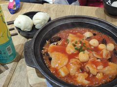 -极有家小鱼小鸡石锅煲(佳兆业店)