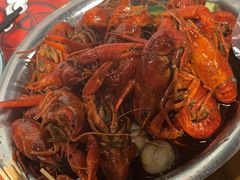 -李双猪·小龙虾·烧烤·羊肉煲(乐山店)