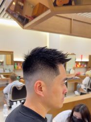 -MARTIN'S BARBER SHOP男士理发馆