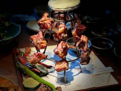招牌馕坑烤架子肉-纳鲁孜·新疆特色餐厅(上海悦荟广场店)