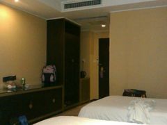 房间内-上海虹梅嘉廷酒店