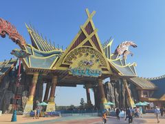 -七彩云南欢乐世界