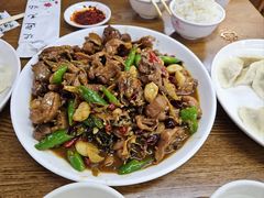 -东北四季饺子王(华山路店)