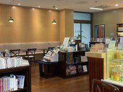 -晓风书屋(浙大紫金港店)