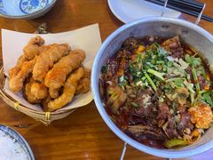 -爆炸头阿姨小四川正宗川味小吃(无任何分店)