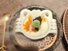-蟹犇前•帝王蟹雪蟹(陆家嘴店)