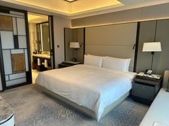 -上海前滩香格里拉大酒店