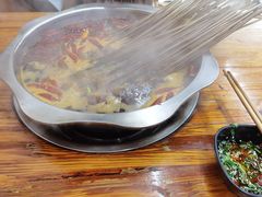 -李记串串香(李子坝店)