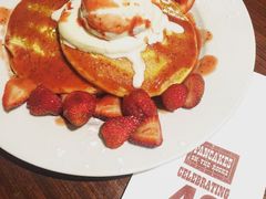 -Pancakes on the rocks(Darling Harbour)
