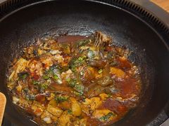 -咱屯子铁锅炖直营店(保利店)