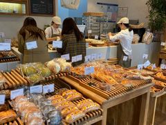 面包甜点陈列柜-那家面包房(珠江路店)