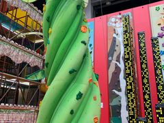 -蒙特利亲子乐园