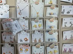 -九木杂物社(新奥购物中心店)