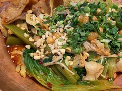 -成都你六姐·牛肉冒菜(上海环宇荟店)