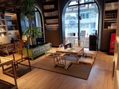 -光海书局(南京东路第一百货店)