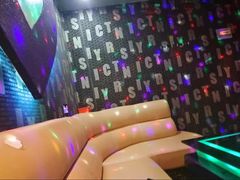 -欢乐驿站量贩式KTV(西丽店)
