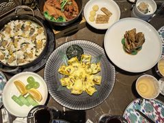 -海派悦庭·海胆烧麦·新融合菜(凯德广场店)