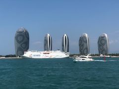 -三亚游船旅游中心(三亚鹿回头游艇游船公共码头店)