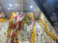 -问山MountQuest攀岩馆