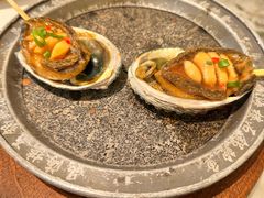 金奖石锅大连鲍-品海楼·大连海胆锅贴馆(东港店)