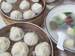 招牌鲜肉汤包-曼曼汤包(建国西路店)
