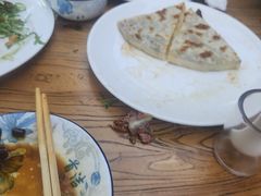 -溢心园香河肉饼总店