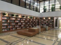 -朝阳区图书馆(小庄店)