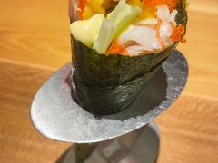 蟹肉海胆手卷-初居食屋日式料理(万象城购物中心店)