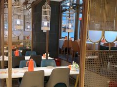 -阿瓦山寨·湘菜现炒·剁椒鱼头王(咸阳总店)
