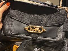 -COACH蔻驰(恒隆广场店)