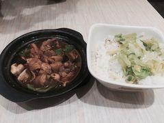 -南城香·饭香串香馄饨香(青年路店)