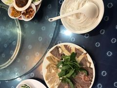 -桥香园云南过桥米线(金马碧鸡店)