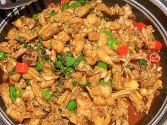 青椒紫苏味-蛙小侠·沸腾砂锅(南山欢乐颂店)