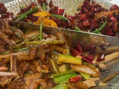 -小鱼小牛·鱼牛干锅·脆鱼火锅(世欧广场店)