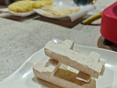 -墨脱石锅椰子鸡•香草鸭•东山羊(大东海店)