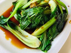-纽顿熟食中心