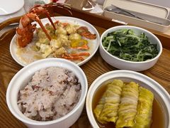 -雪梅月子中心(华侨城店)