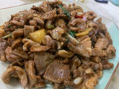 -标记美食新鲜猪杂(兴南大道店)