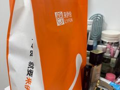 -来伊份(定西路店)