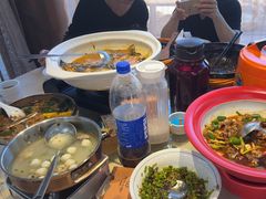 -湘力力小院·鱼汤泡饭(枫林路店)